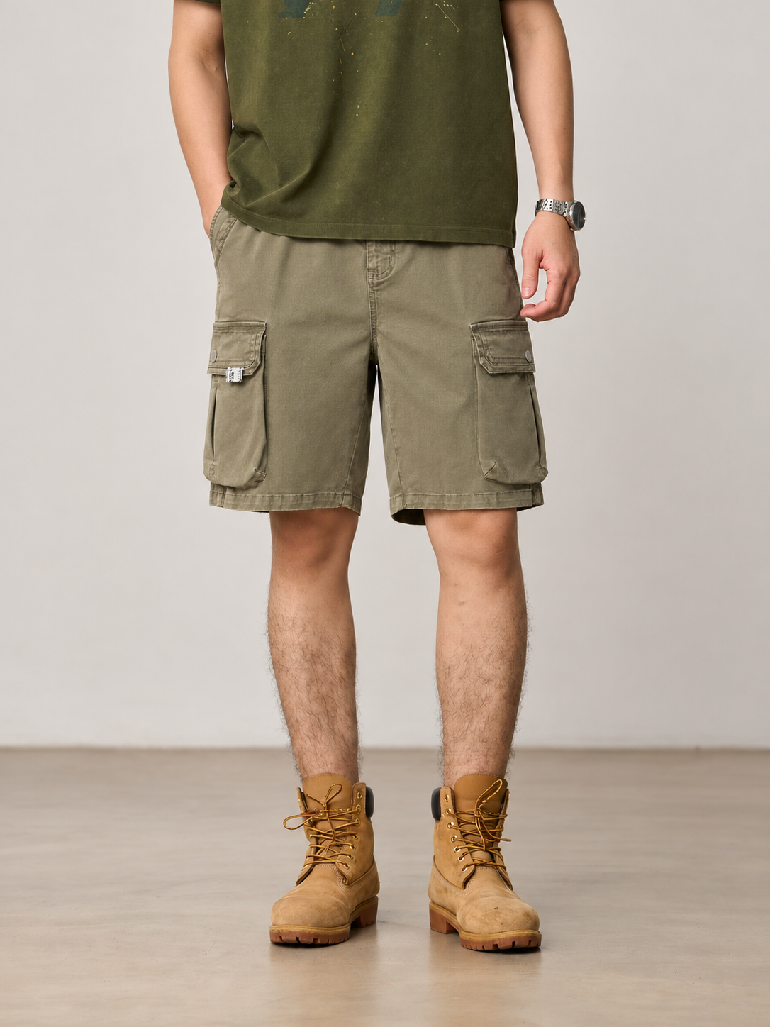 Men's Vintage Cargo Shorts with Multi-Pocket Design — Men's Vintage Cargo Shorts with Multi-Pocket Design