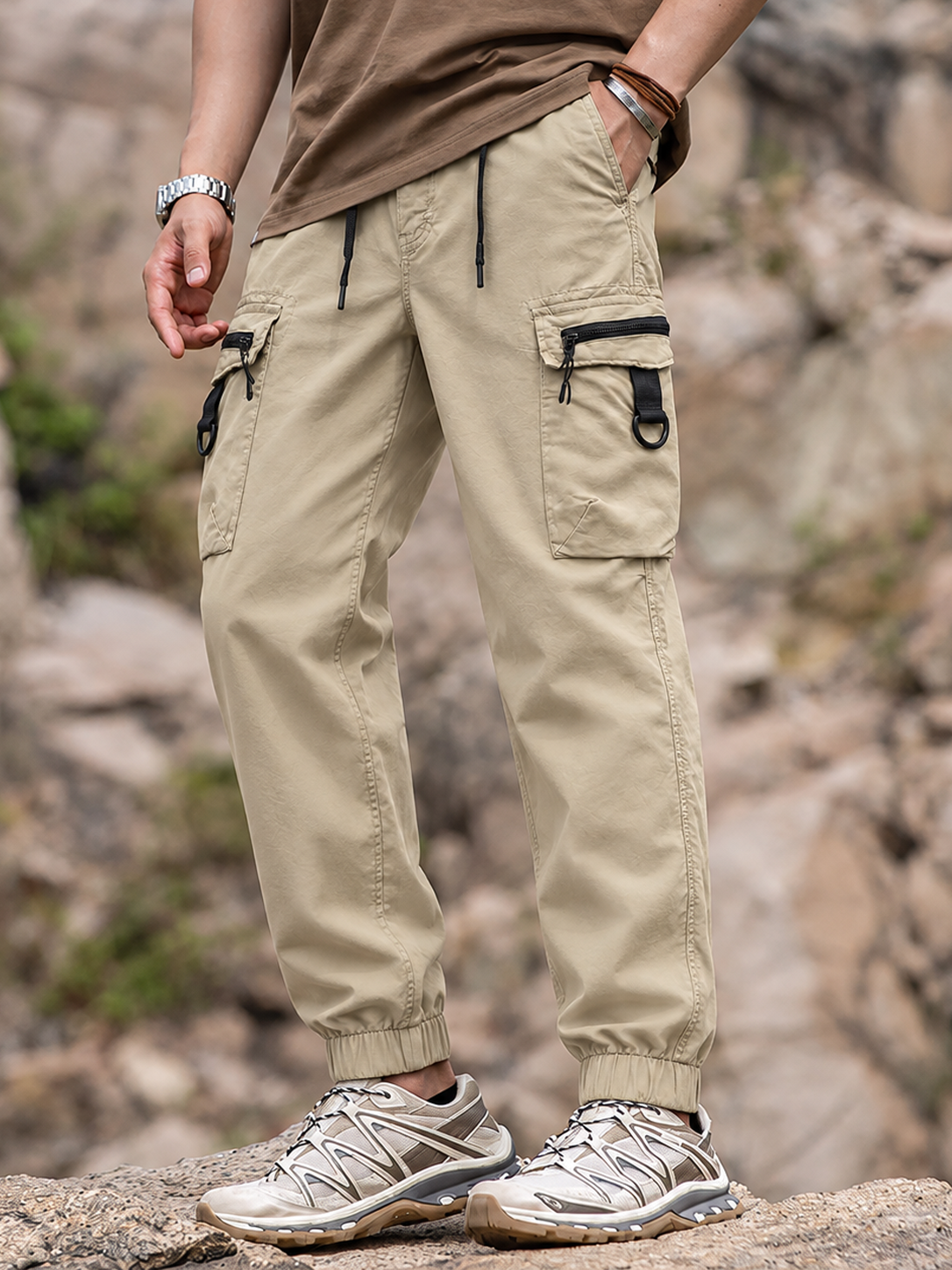 Men's Multi-Pocket Utility Cargo Jogger Pants — Men's Multi-Pocket Utility Cargo Jogger Pants